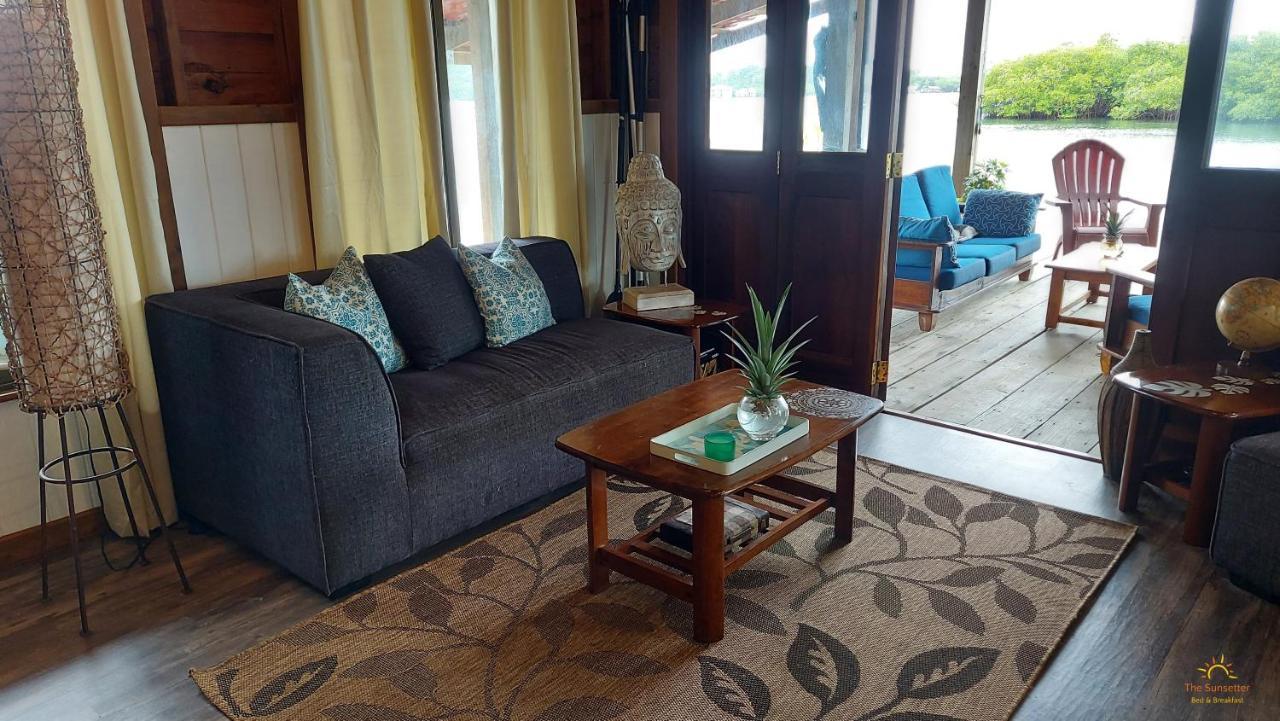The Sunsetter Bed & Breakfast Bocas del Toro Exterior photo