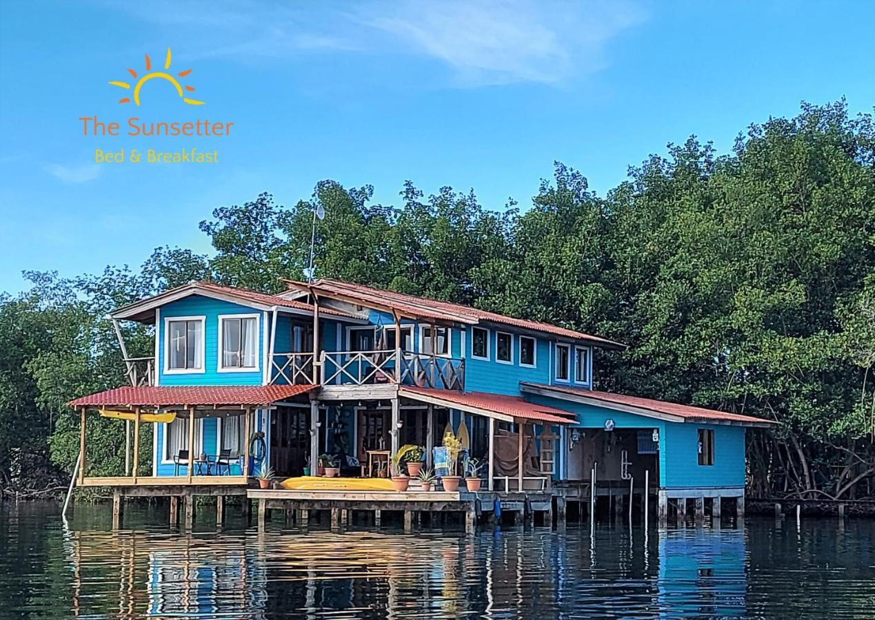 The Sunsetter Bed & Breakfast Bocas del Toro Exterior photo