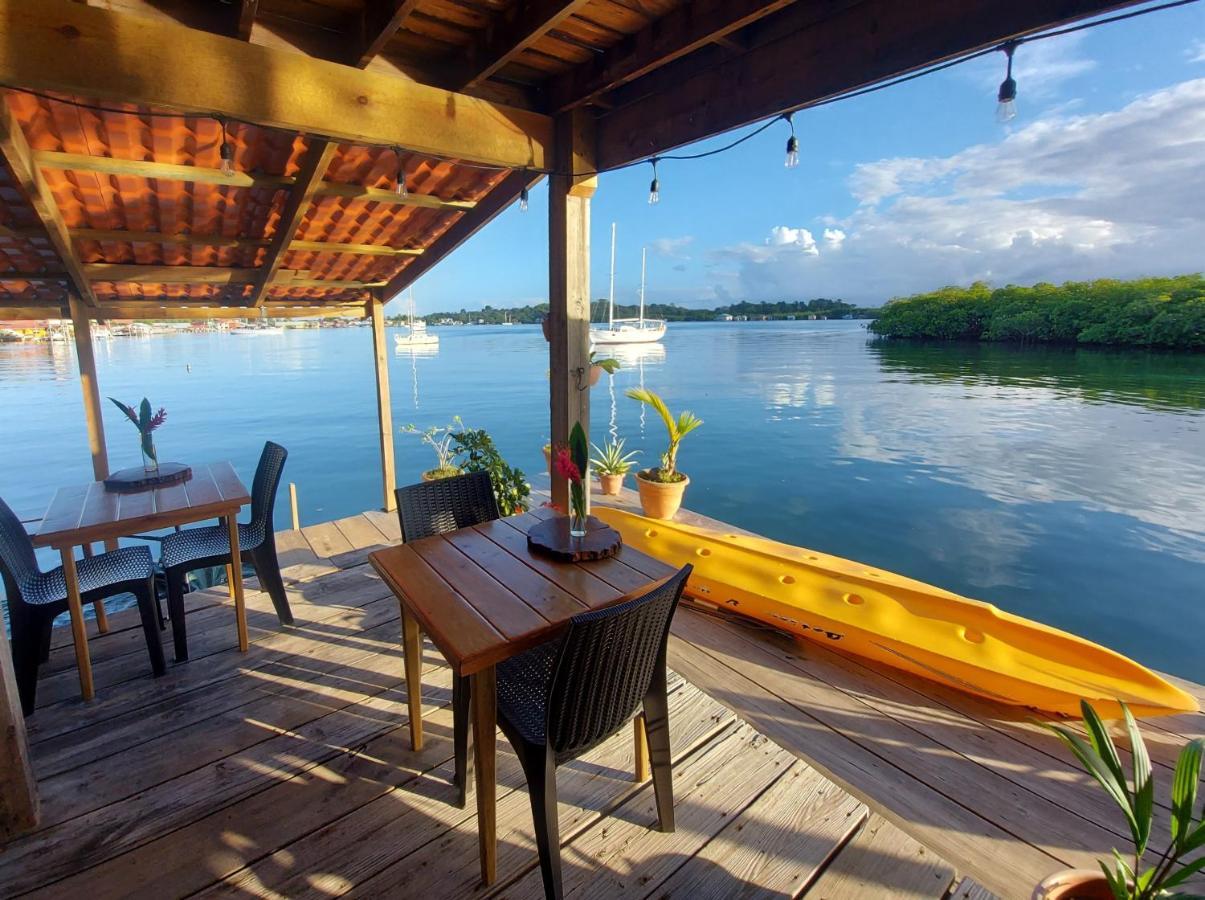 The Sunsetter Bed & Breakfast Bocas del Toro Exterior photo